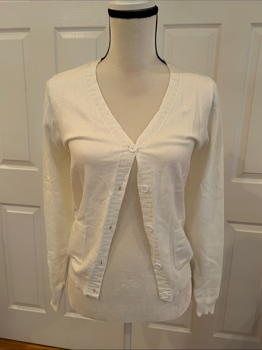 SHEIN Classic Women's Cream V-Neck Button Cardigan Sweater